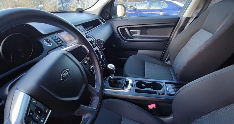 Land Rover Discovery Sport cena 74900 przebieg: 98000, rok produkcji 2018 z Włodawa małe 56